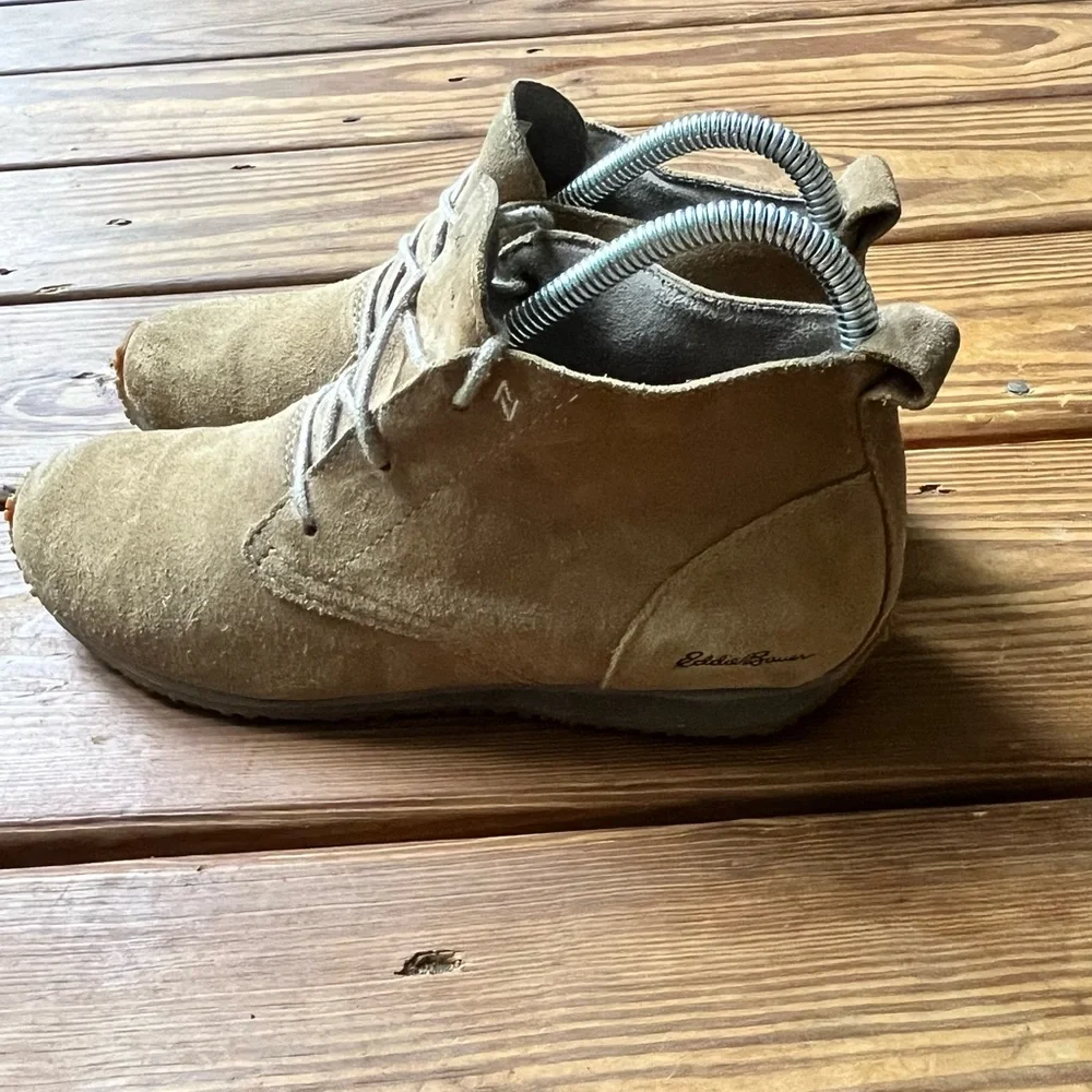 Eddie Bauer Transition Chukka Boot Suede Lace Up Walking Women's 6 Tan